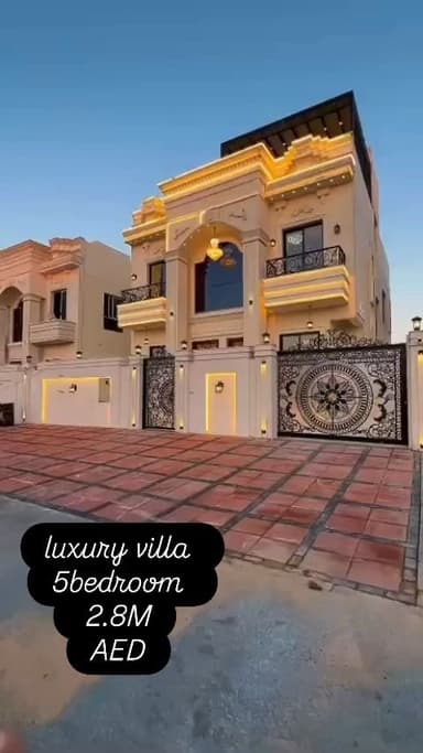 Luxury Villa 5 Badroom 2.8 M AED